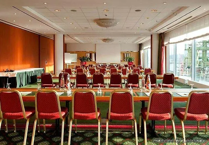 Courtyard By Marriott Duesseldorf Hafen Hotel  Dusseldorf